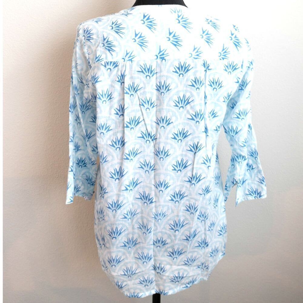 Oliphants Ladies V Neck 100% Cotton Size Small Blouse - Picture 2 of 4